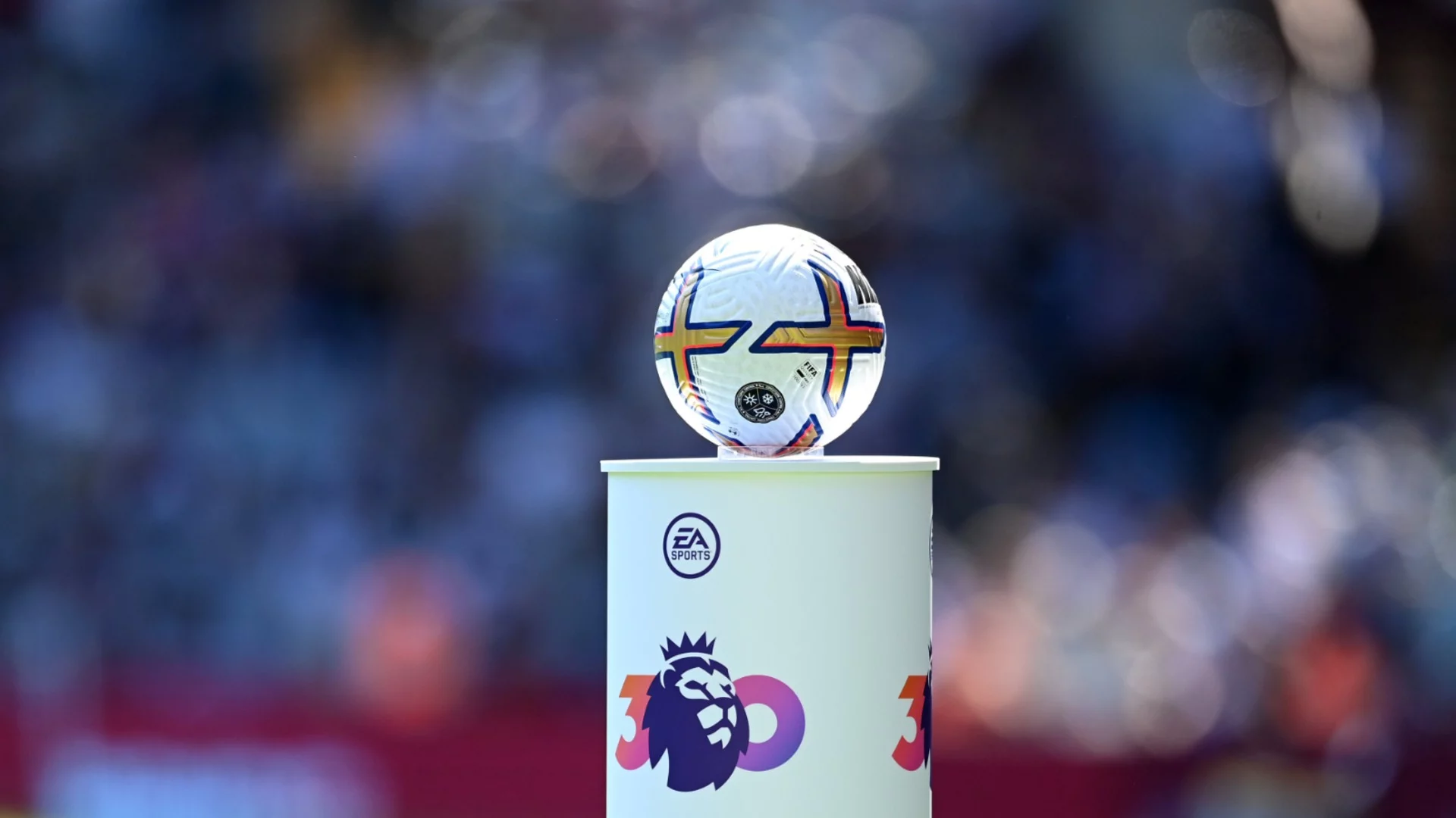 Бивш национал на Англия е задържан по подозрение в опит за изнасилване