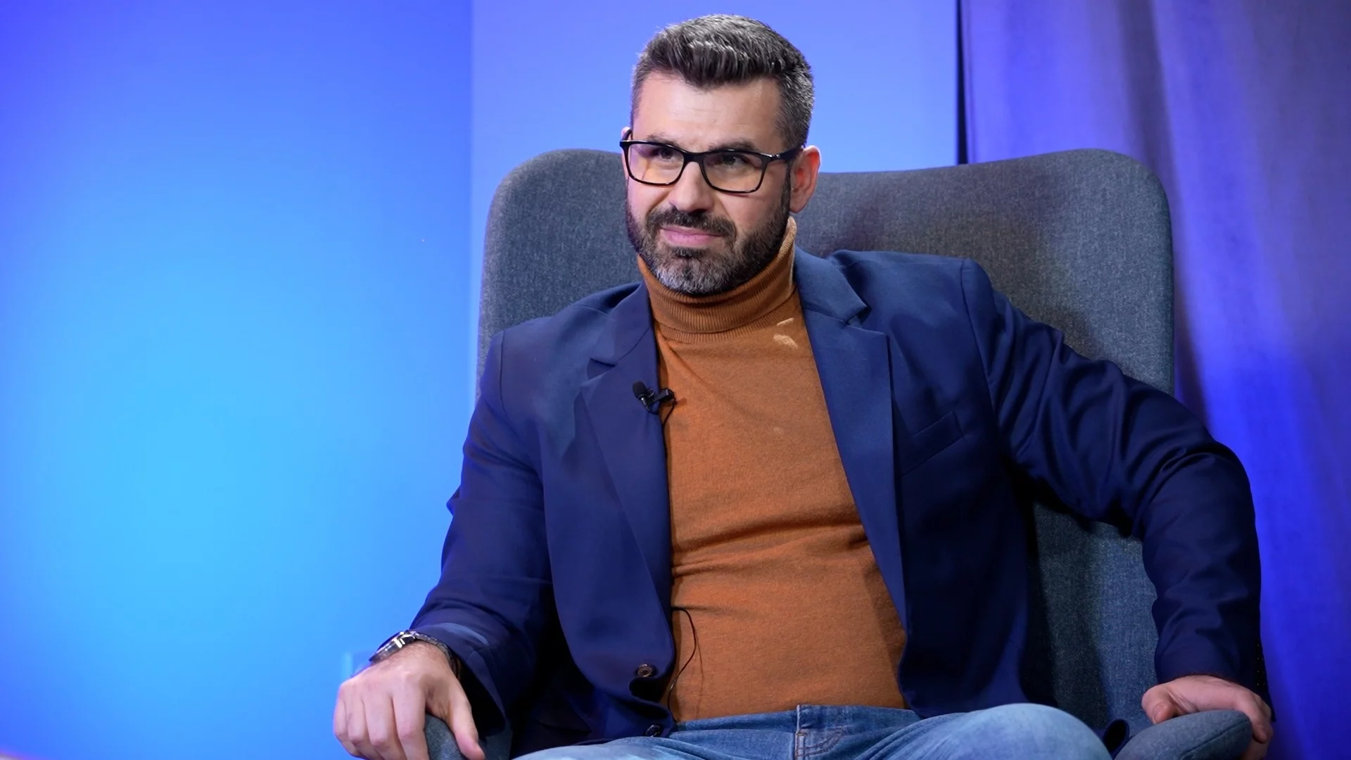 "Битката ще е между Пеевски и Радев, Борисов е в неизгодна ситуация": Кузман Илиев за протестите