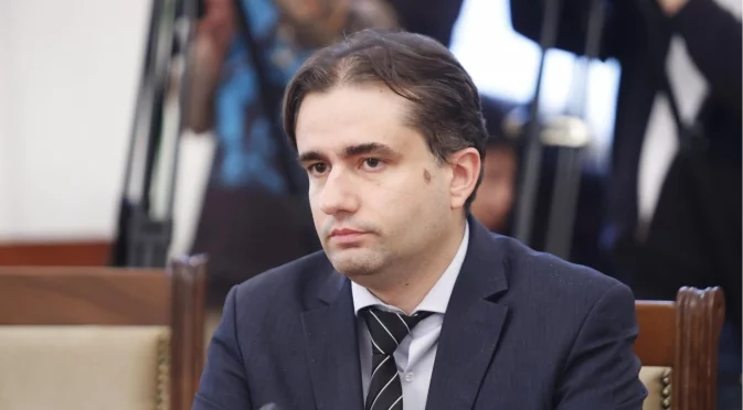 Божидар Божанов: При такъв гняв никое правителство с малко здрав разум не би настоявало да остане на власт