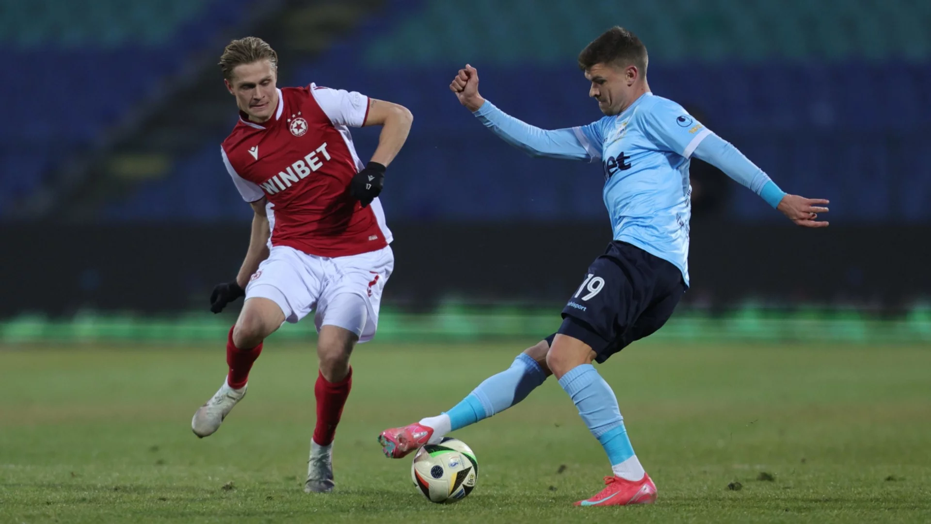 ЦСКА влиза в битка с Арда за новоизлюпен национал на България