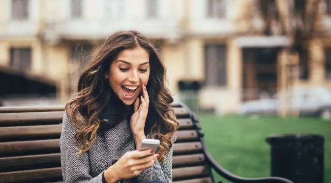 Хороскоп за днес, 4 декември: Четвъртък изпраща блага вест към Близнаците, но подлага Стрелците на труден тест