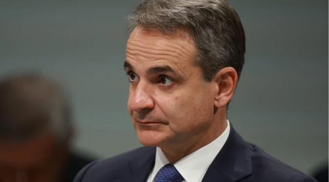 Мицотакис призова за сдържаност фермерите, които са на границата с България