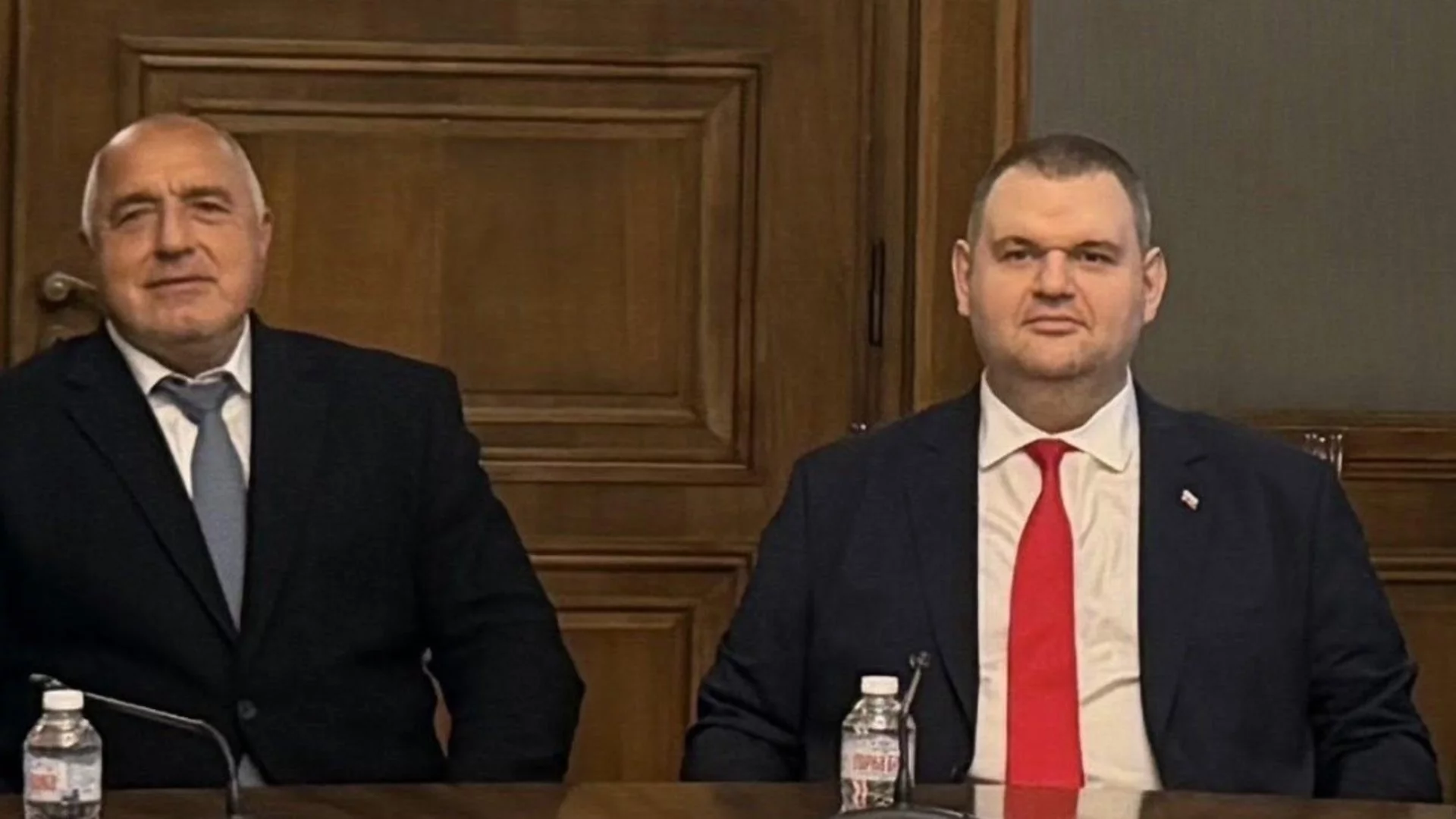 "Дистанциране, прибиране": Борисов намекна за ново начало с Пеевски след протестите (ВИДЕО)