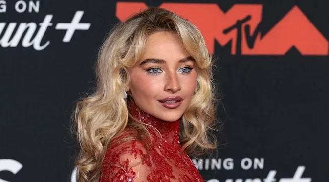 "Зло и отвратително видео": Скандал между певицата Сабрина Карпентър и Белия дом