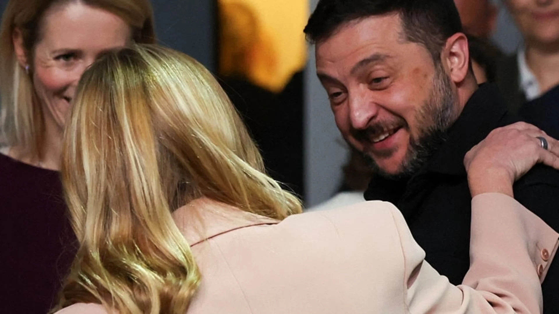 Мелони обеща оръжия и помощ за Украйна до края на годината