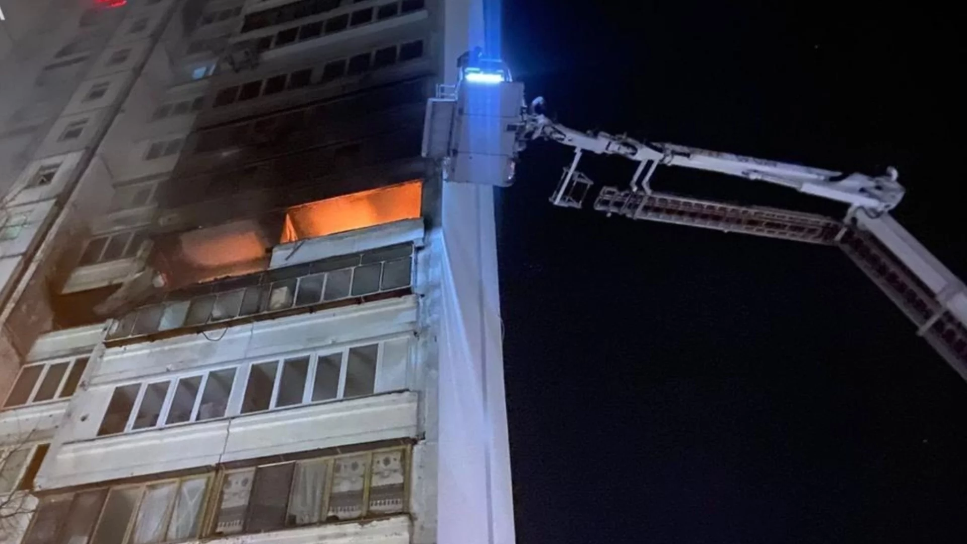 Украинско бебе оцеля след руска атака и три месеца борба за живота си: Майка му загина от раните си (ВИДЕА)