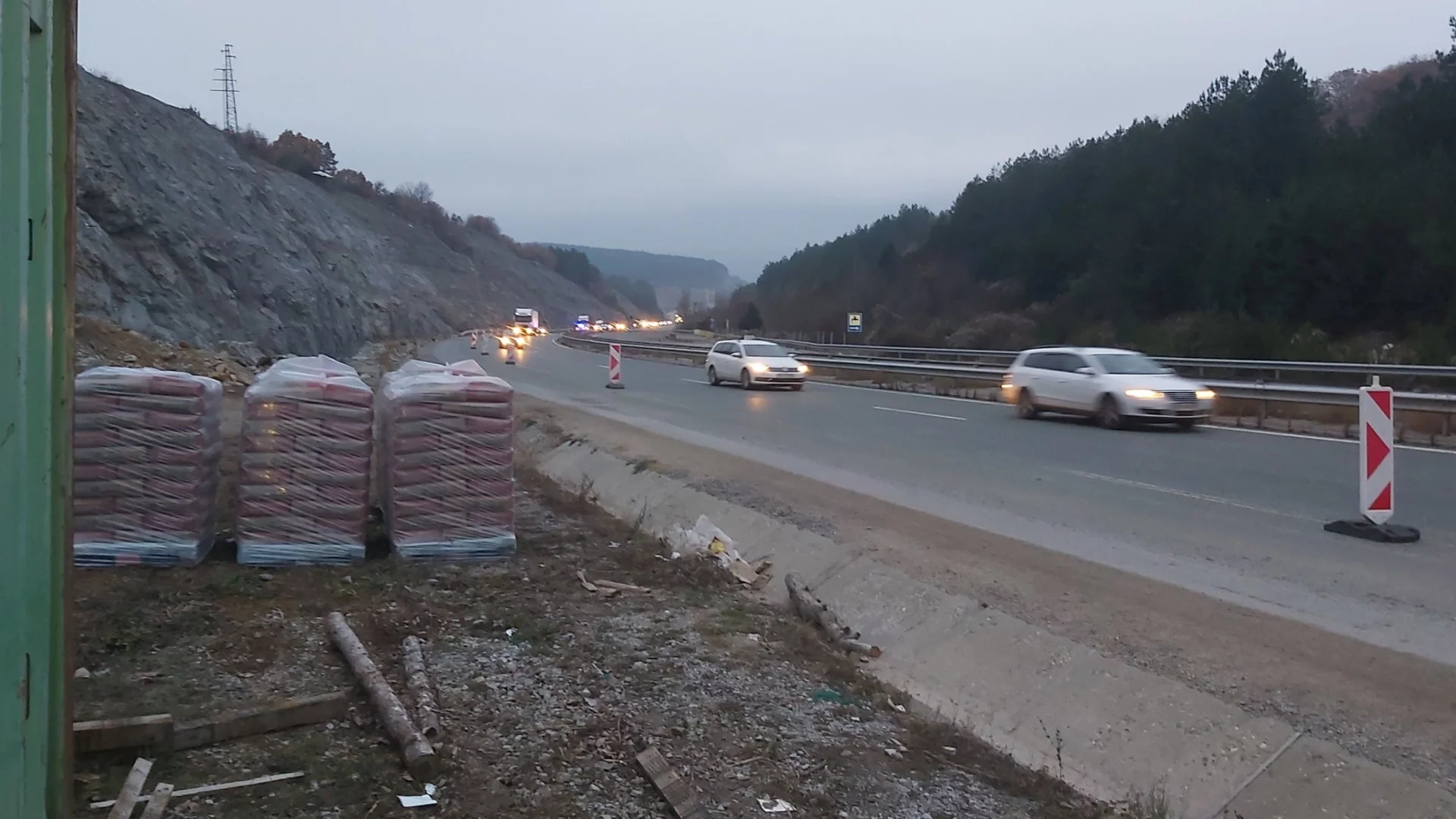 В една лента: Промени в движението по АМ “Струма“