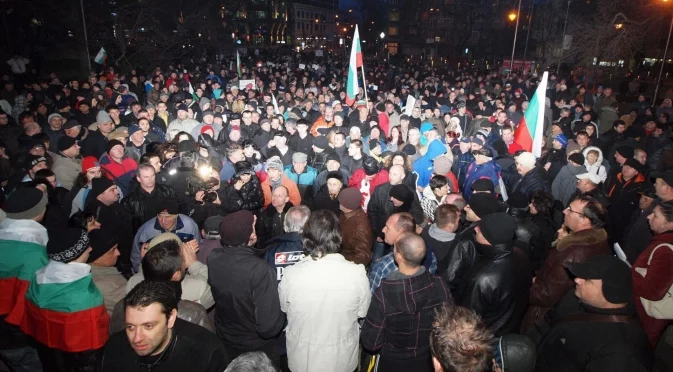 Полицията заплаши варненци: 7000 лв. глоба, ако пак блокирате нещо