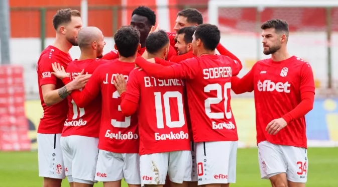 ЦСКА 1948 взима без пари германски халф минал през Борусия Дортмунд и Херта