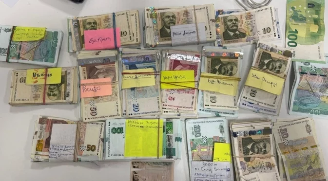 "Ще отида на другия протест": Говори мъжът, задържан с 31 000 лв. при безредиците в София