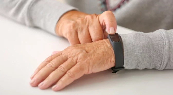 За технологиите и емпатията: Как устройствата се превърнаха в част от социалната грижа