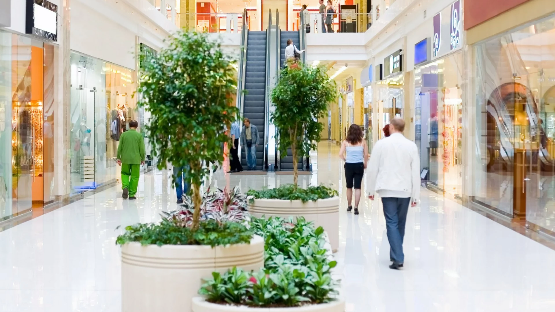 България е втора в ЕС по ръст при продажбите на дребно