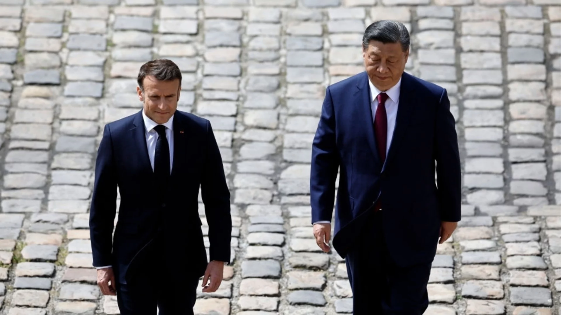 Макрон търси подкрепата на Китай за мир в Украйна