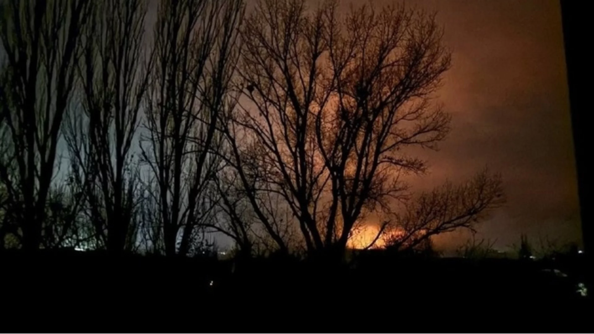 Украйна атакува завод в окупираната Луганска област (ВИДЕО)