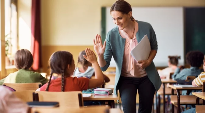 Кипър остава без учители