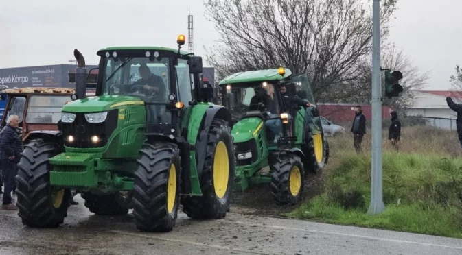 Бунтът на фермерите: Обстановката в Гърция и по другите й граници (ВИДЕА)