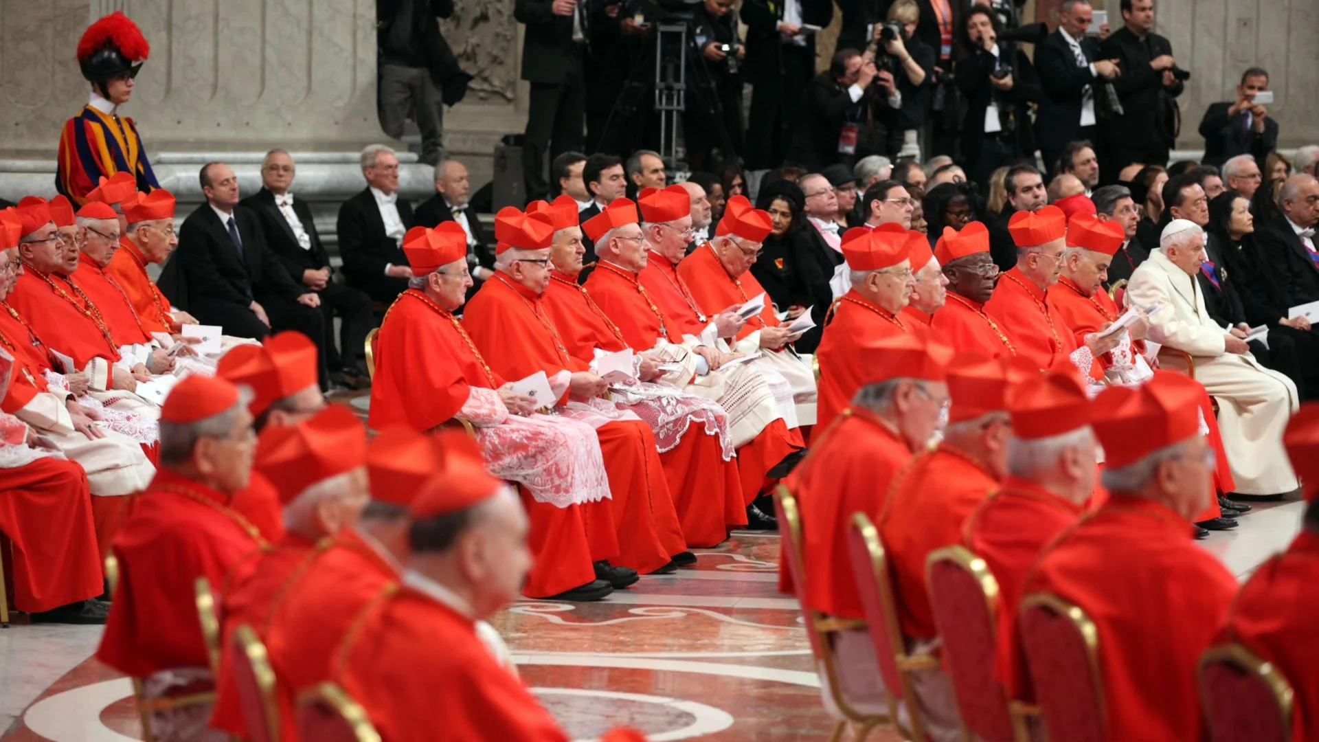 Ватиканът отказа да има жени дякони