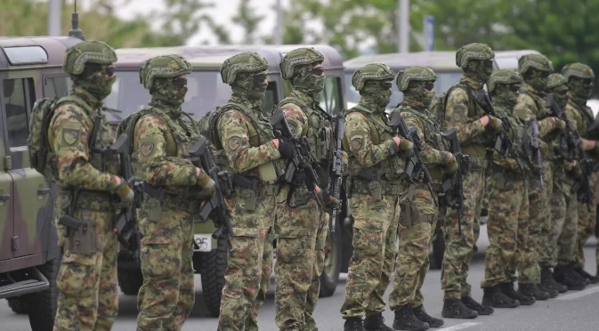 Сръбският военен министър: Сръбската армия е фактор за стабилност на Балканите