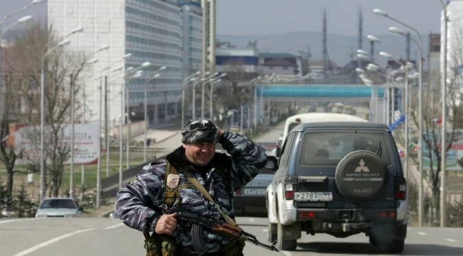 Дронове удариха центъра на Грозни, докато Украйна завърши трети кръг преговори за мир със САЩ (ВИДЕО)
