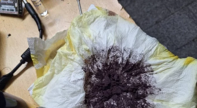 Наркотици и химикали: Откриха ги в дома на криминално проявен