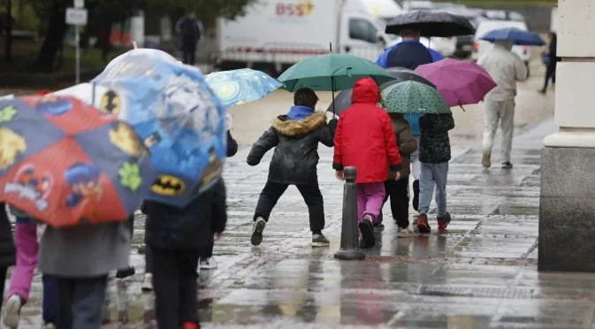 16 области с жълт код за Никулден: България се събуди със значителни валежи