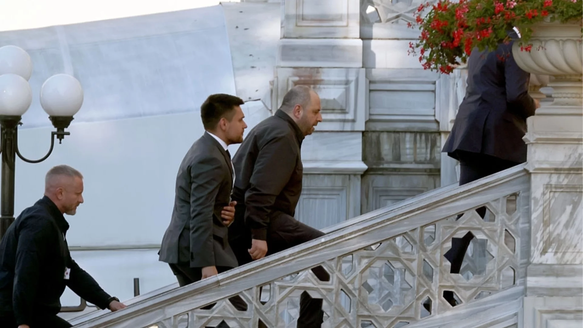 Путин да спре убийствата: Украйна предаде обща позиция със САЩ. Русия намекна, че и новият план за мир ще е под нейна диктовка (ОБЗОР - ВИДЕО)