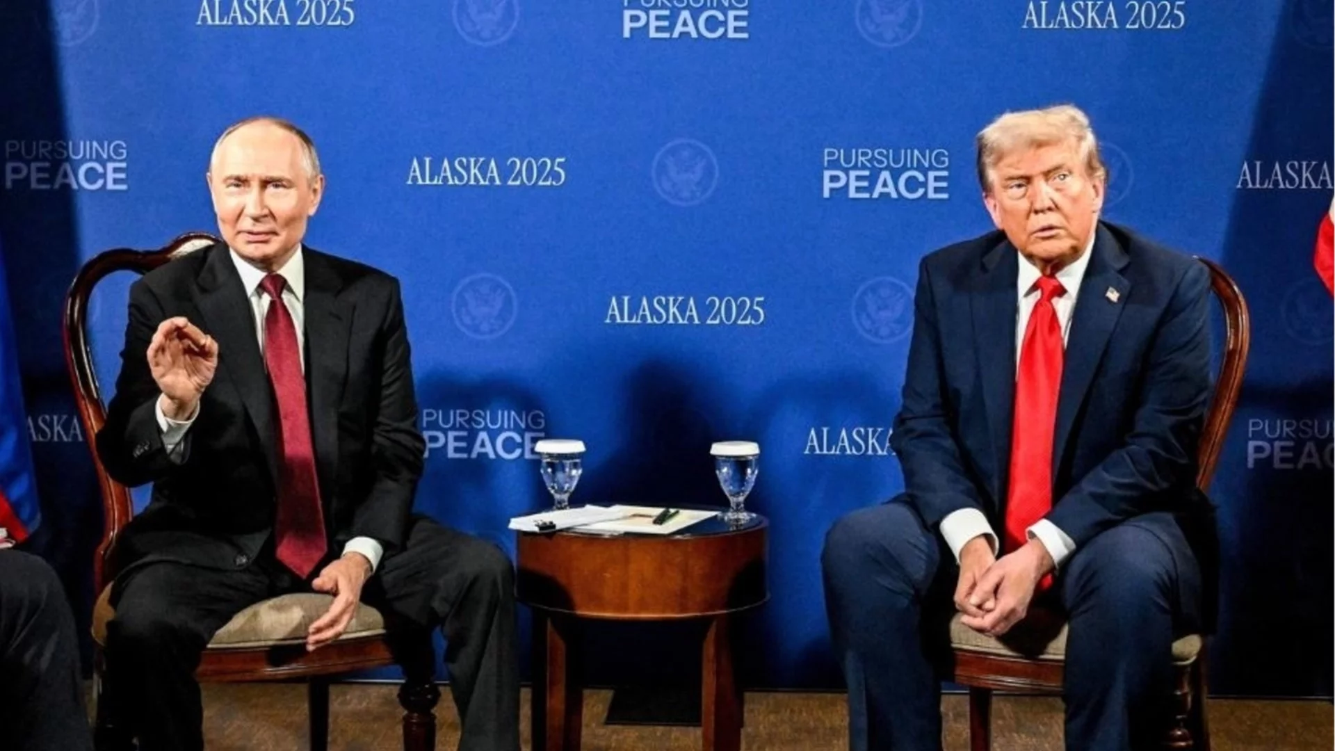 Нарочно или не, Тръмп даде голямо предимство на Путин в преговорите за Украйна (ВИДЕО)