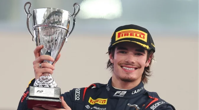 "Гордеем се с него": В Кампос останаха възхитени от представянето на Никола Цолов във Формула 2