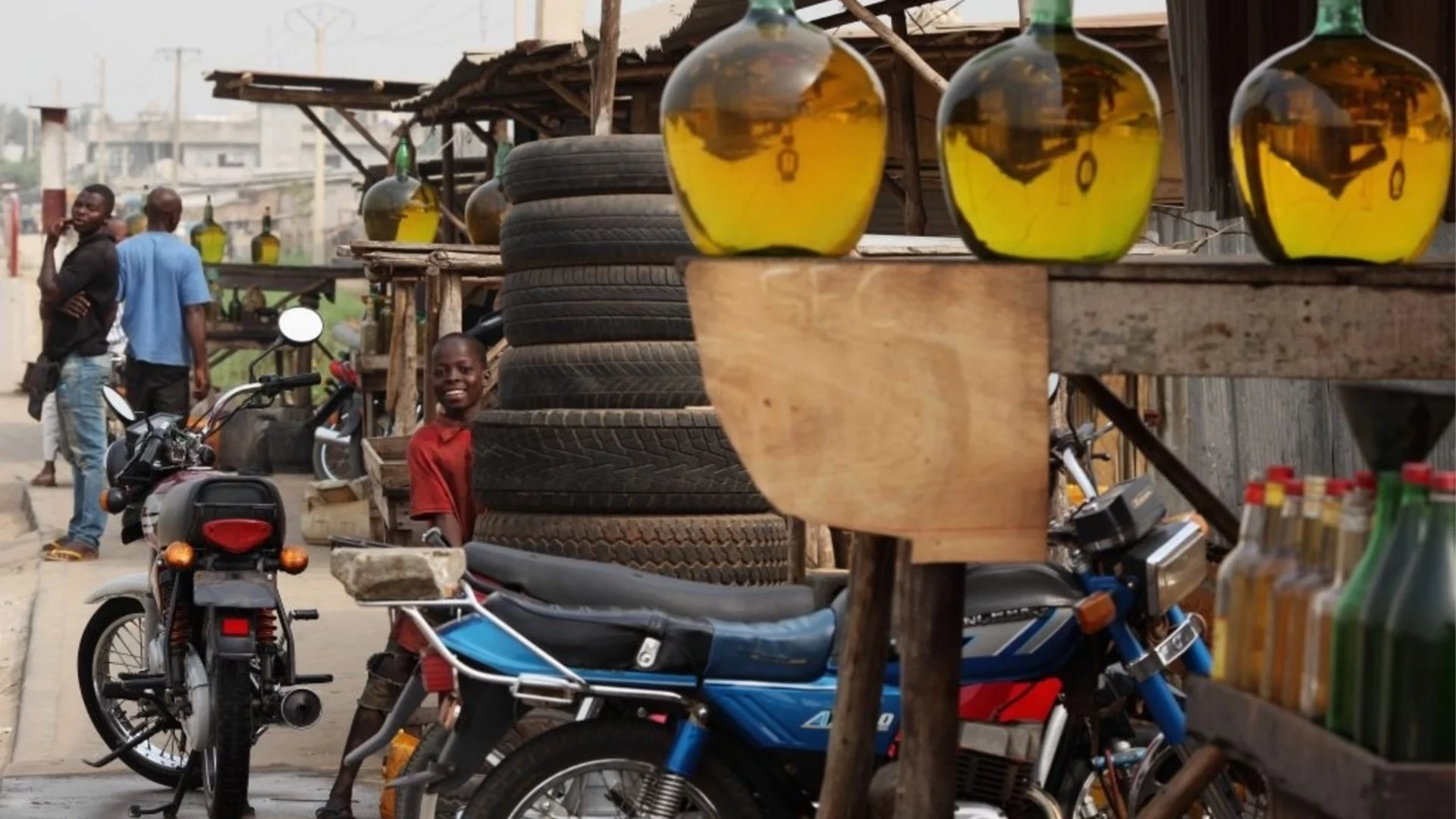 Превратът беше осуетен: Бенин опроверга новините за пуч (ВИДЕО)