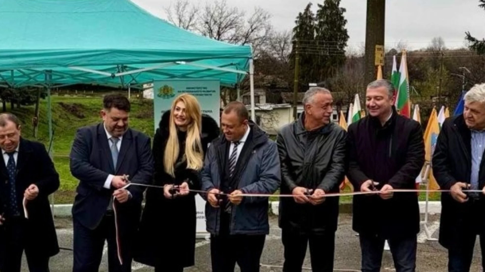 След 18 години без вода – Атанас Зафиров откри новия водопровод в Едрево