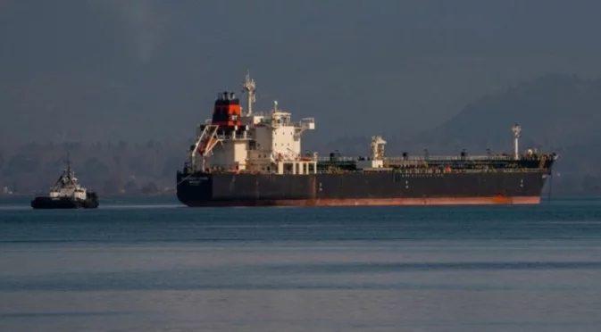 Цената на застраховките на корабите в Черно море се утрои след ударите по руския сенчест флот