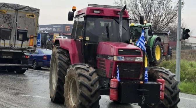 Битка за летище на о. Крит: Гръцките фермери срещу полицията (ВИДЕО)