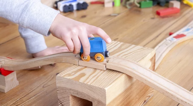 Нов дигитален помощник: Чатбот улеснява достъпа до информация за ясли и училища в София