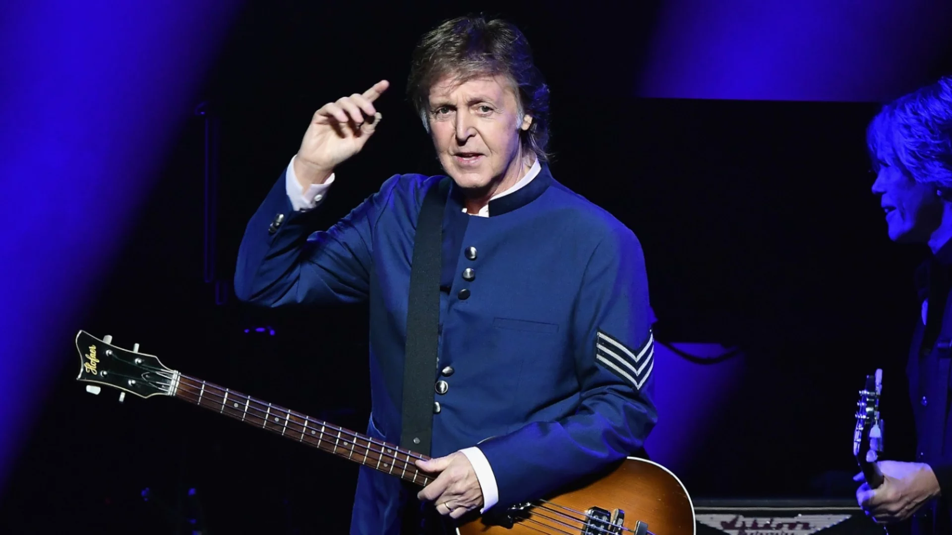 Пол Маккартни иска ЕС да се откаже от забраната за вегетариански "бургери"