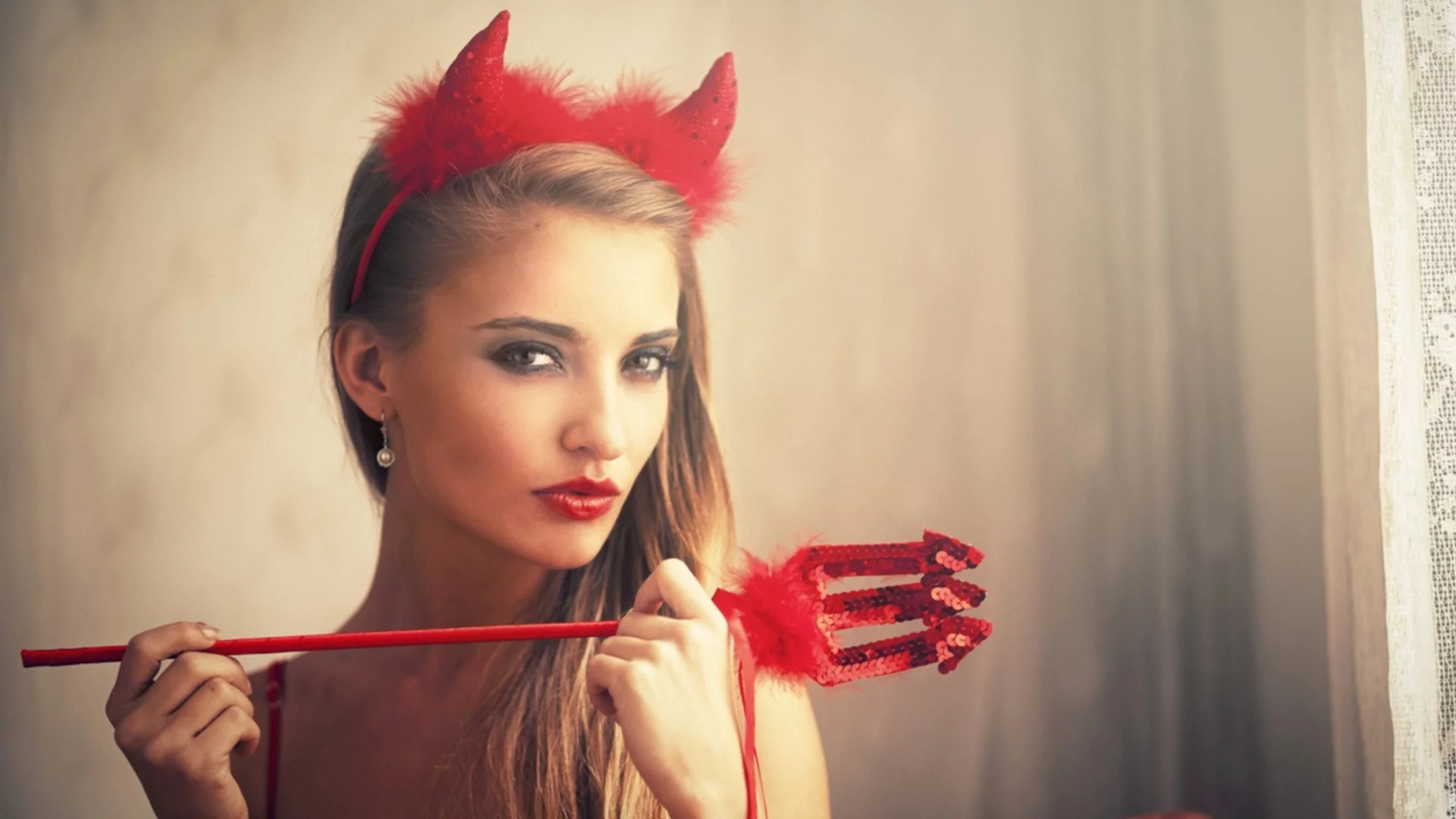 На 9 декември: Ангелското число 9 ще извади 4 зодии от техните девет кръга на Ада