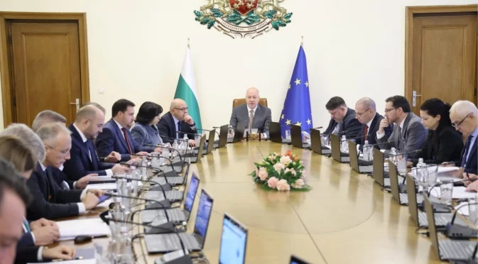 Най-важните новини за деня: 8 декември 2025 г.