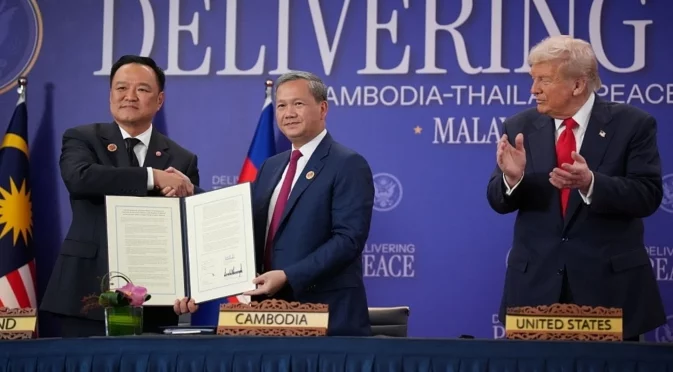 Премиерът на Тайланд отхвърли "мира на Тръмп" с Камбоджа. В бой влязоха украински танкове (ВИДЕО)