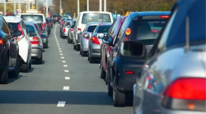 Шест държави поискаха ЕС да отмени забраната на ДВГ от 2035 година