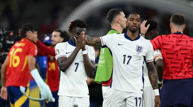 Играл финал на Евро 2024 е арестуван: Разкървавил носа на човек, поискал снимка?