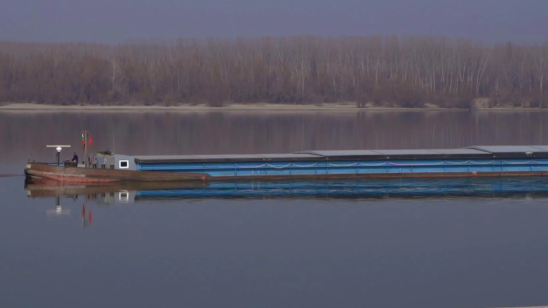 Спряха ферибот за Румъния и каква е обстановката по границите ни