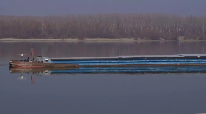 Спряха ферибот за Румъния и каква е обстановката по границите ни