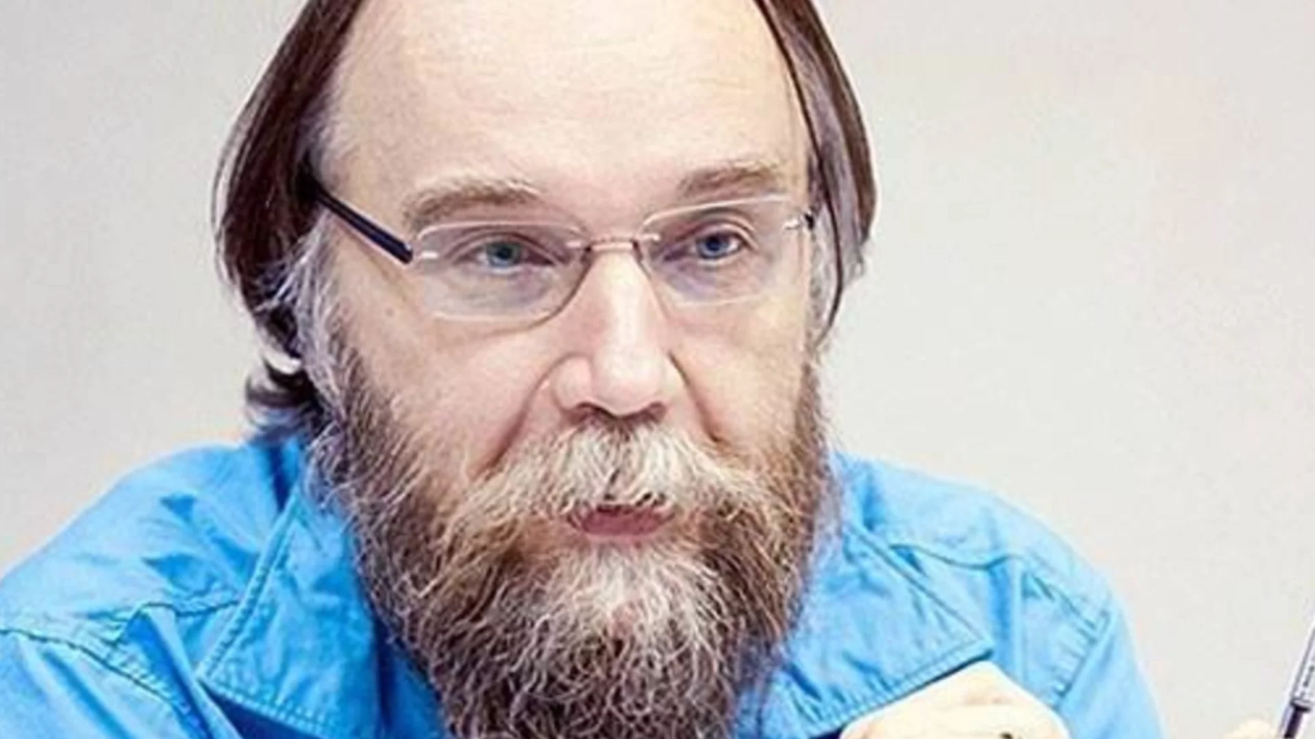 Смешно е да се преструваш на европеец: Истинска плесница за идеолога на Путин Александър Дугин