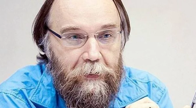 Смешно е да се преструваш на европеец: Истинска плесница за идеолога на Путин Александър Дугин