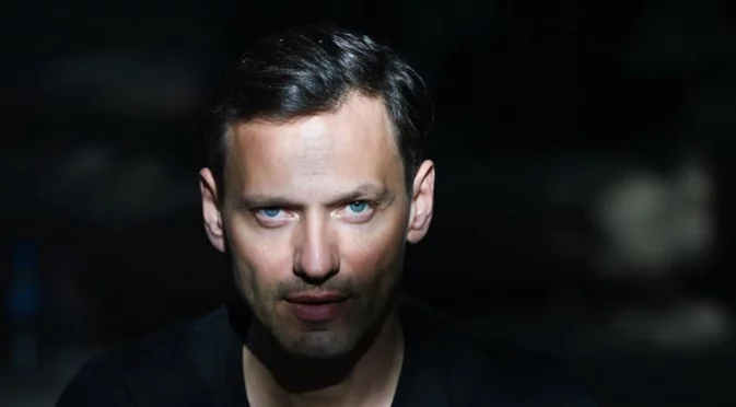 Орлин Павлов показа забавни ретро СНИМКИ от студентските си години