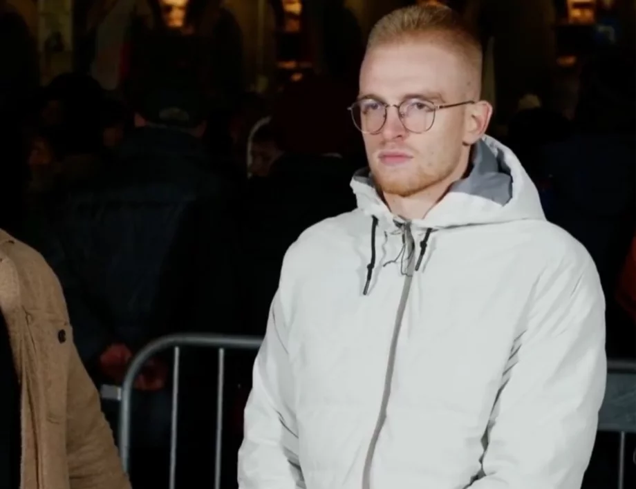 Джем Юмеров от Actualno пред протеста: Гордея се, че съм етнически турчин. Джем означава "обединител" - обединявайте се, българи!