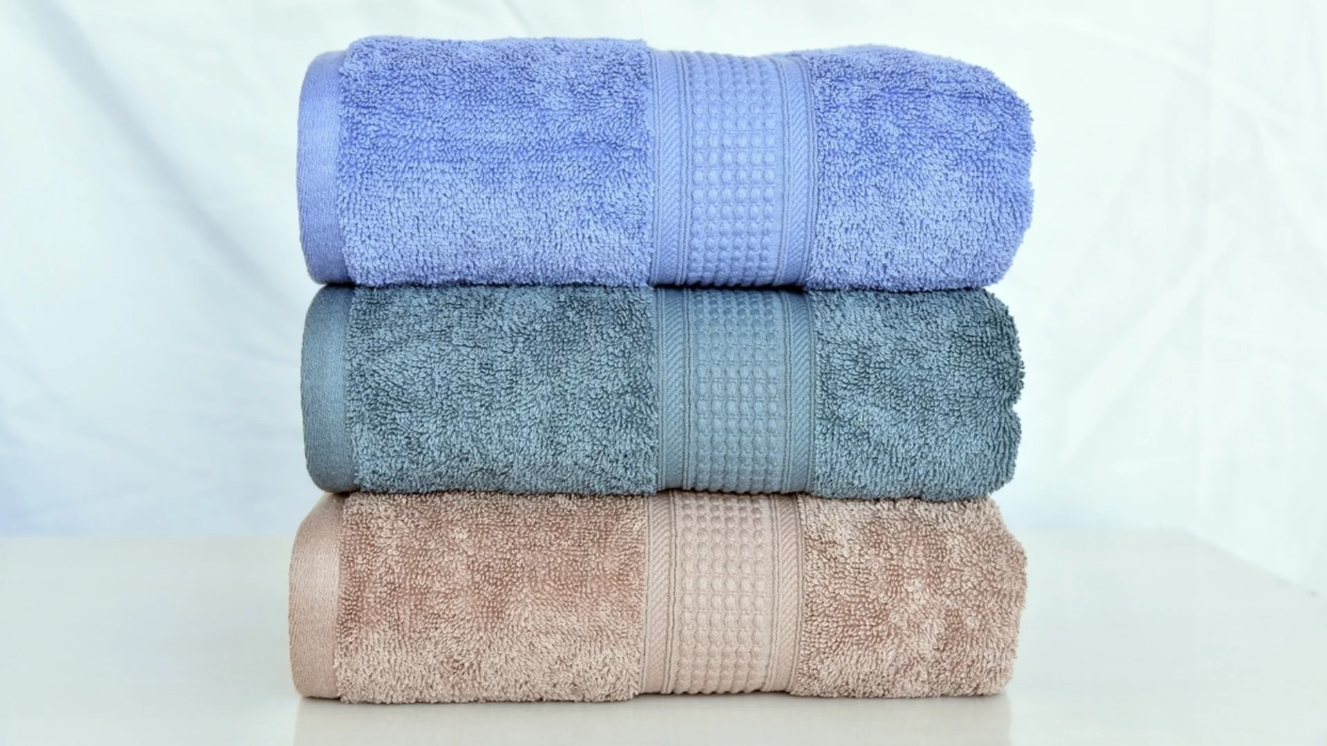 Как да дадем нов живот на старите кърпи, превръщайки ги в постелки