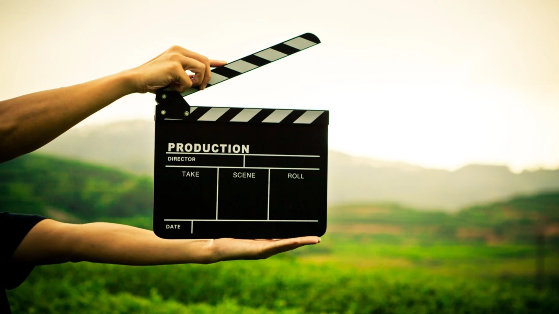 Топ 10 знаменитости за 2025 година: Разнообразни роли и надминати очаквания