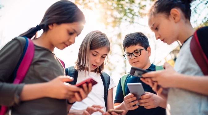 Къде дебне по-големият риск за тийнейджърите?