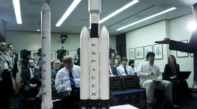 Мъск планира SpaceX да излезе на фондовата борса