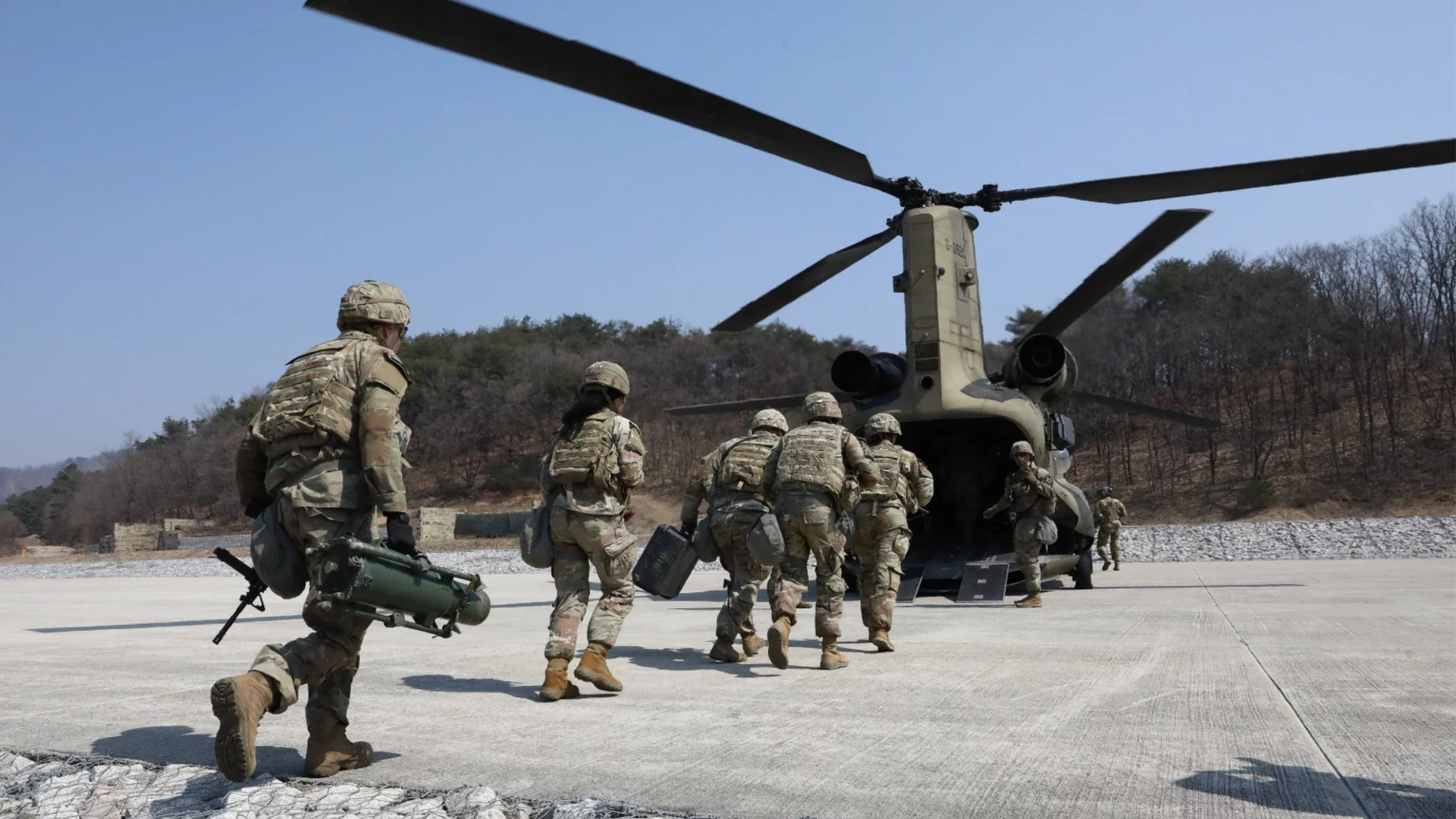 НА ЖИВО: Кризата в Украйна, 10.12.25 - Ще ограничи ли Конгресът изтеглянето на американски военни от Европа?